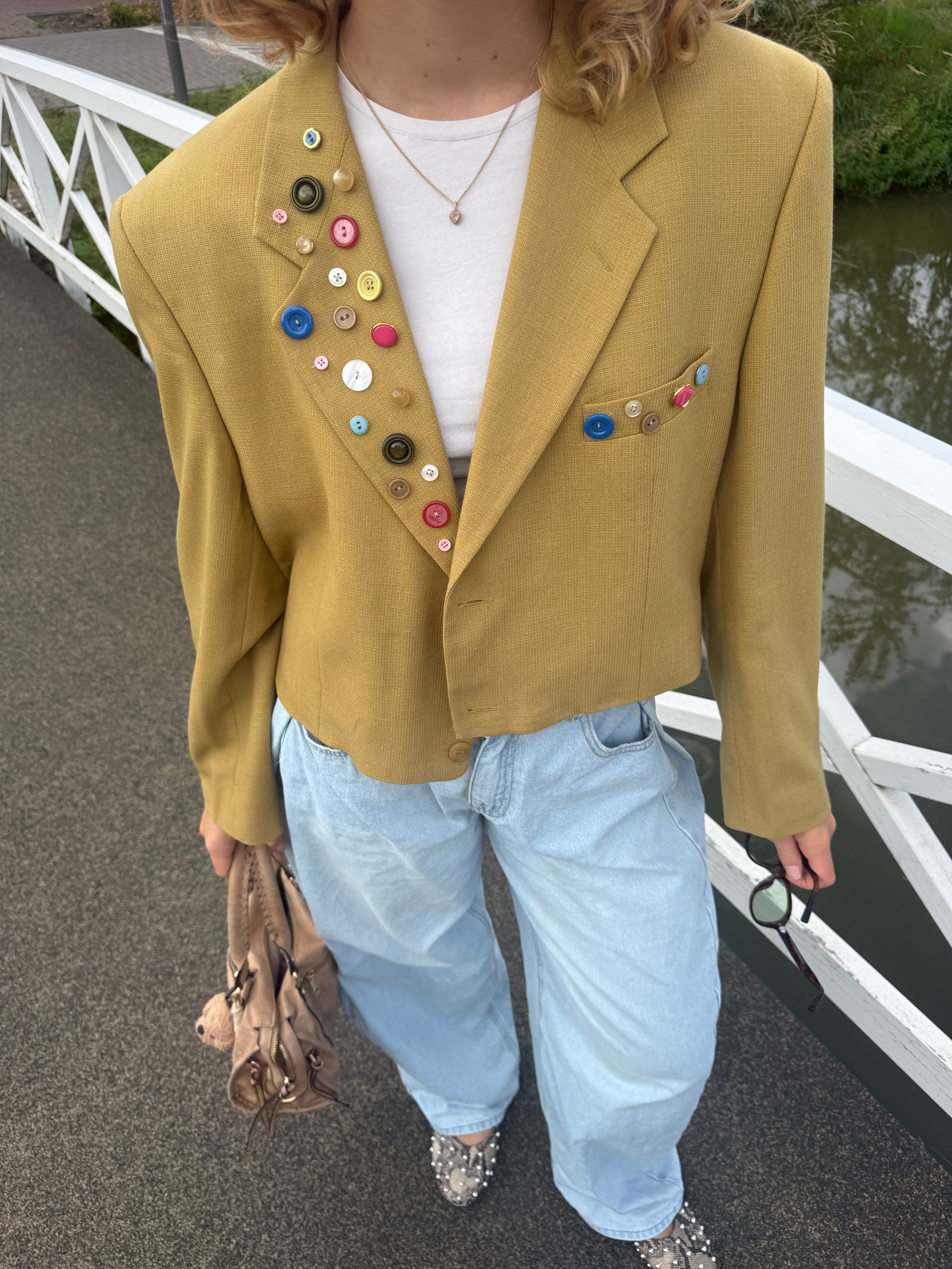 Button blazer