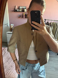 Korte blazer met kraag