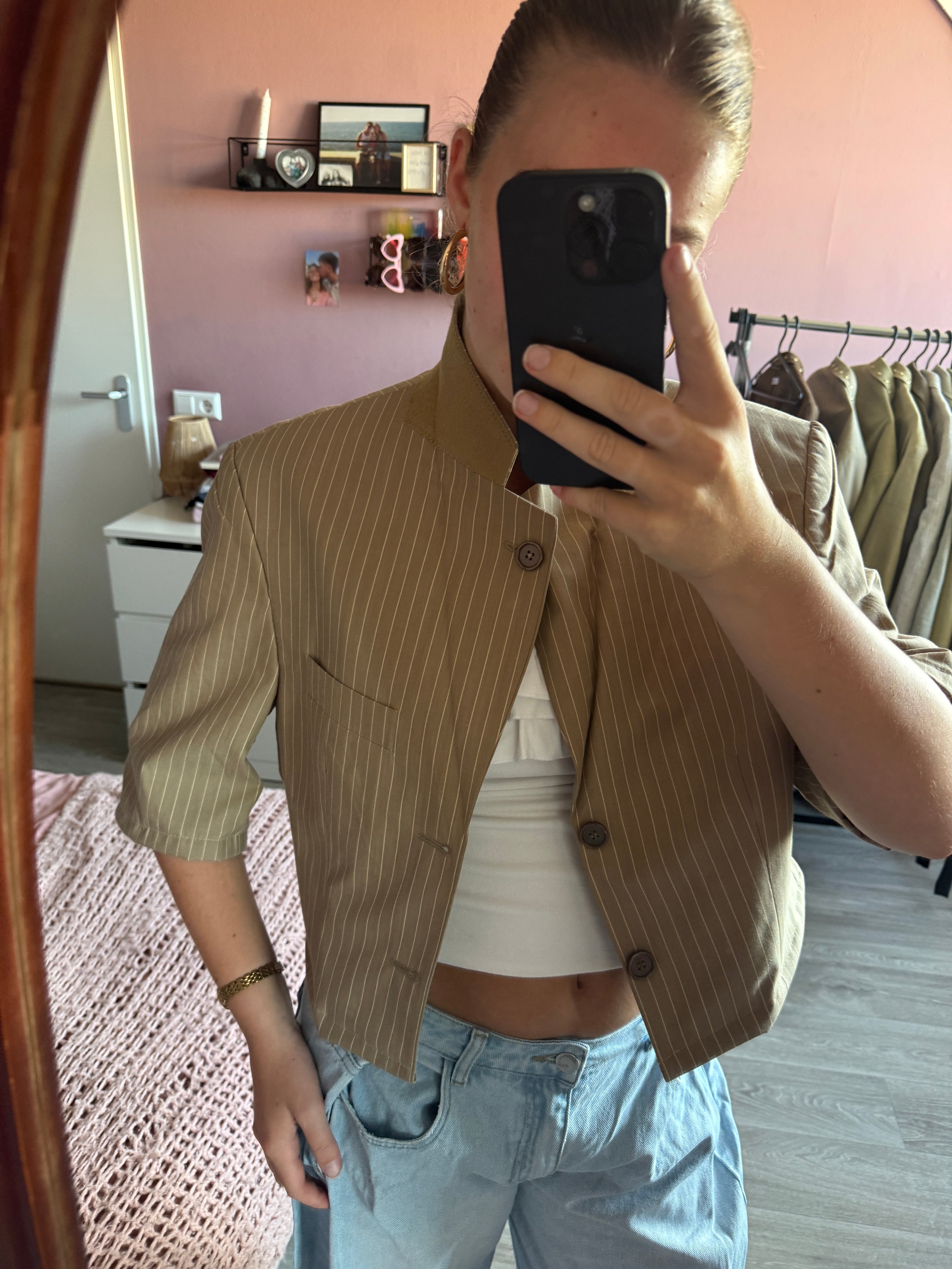 Korte blazer met kraag