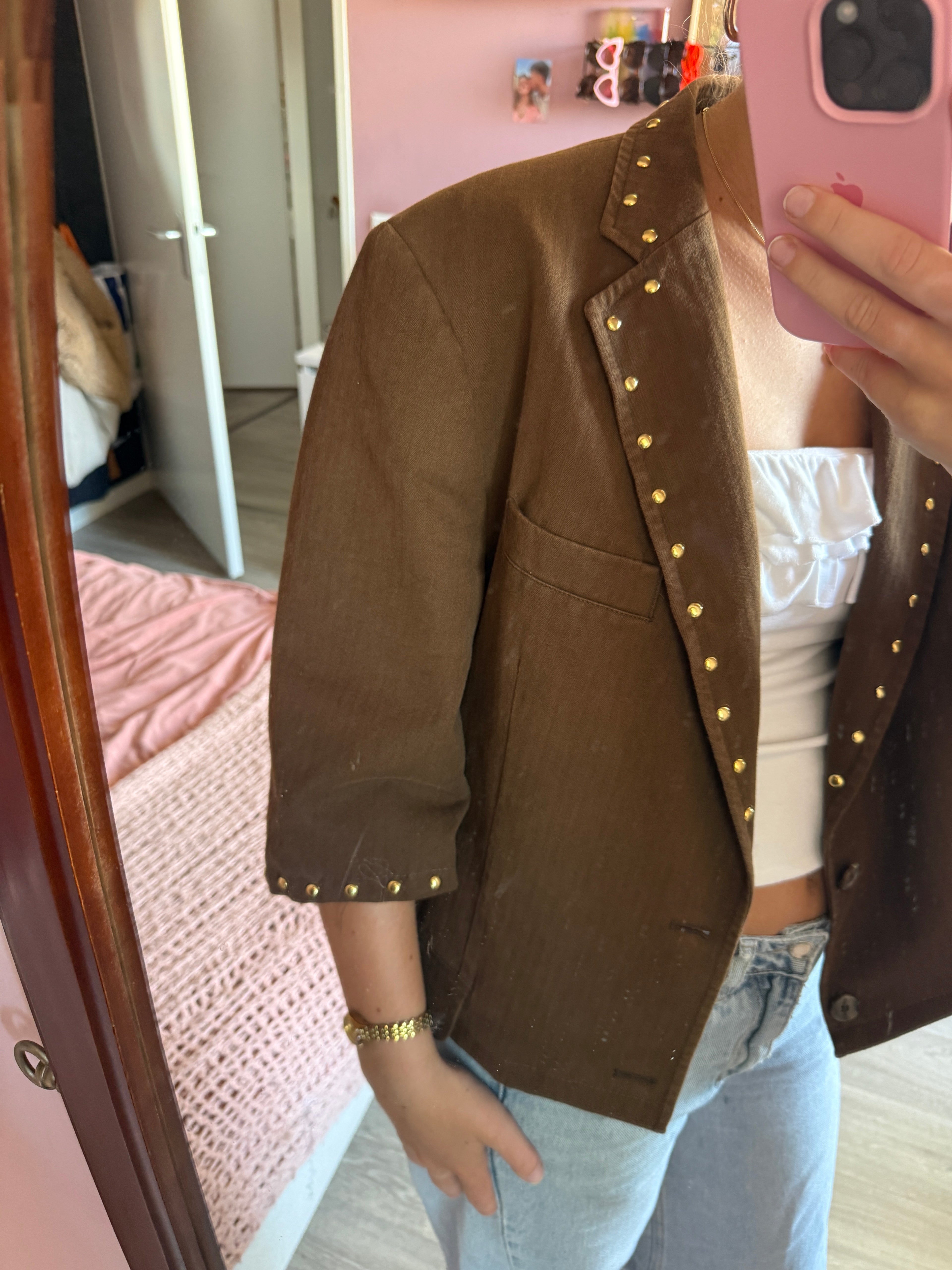 Short studded blazer
