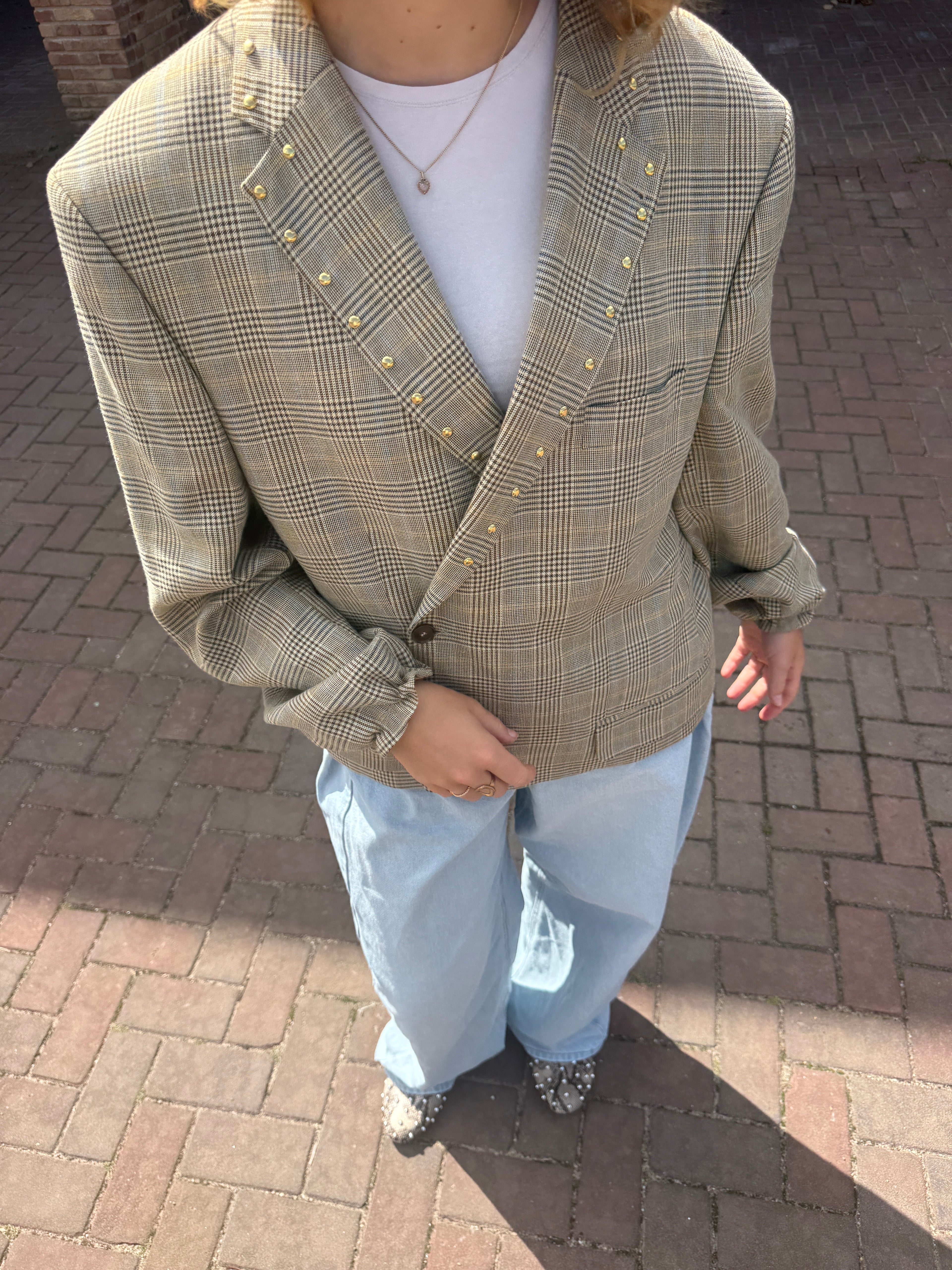 Boxy blazer met studs