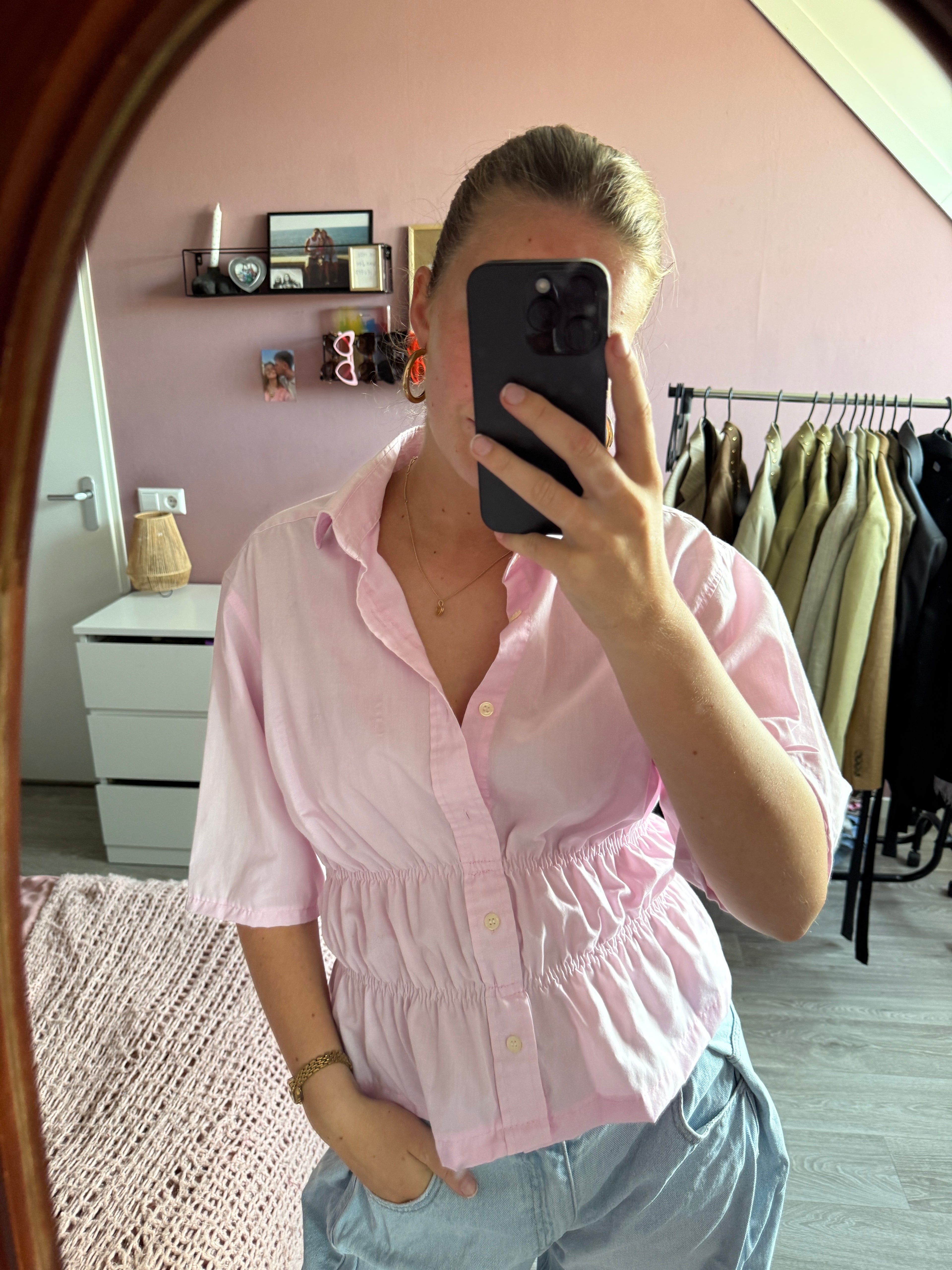 Roze getailleerde blouse